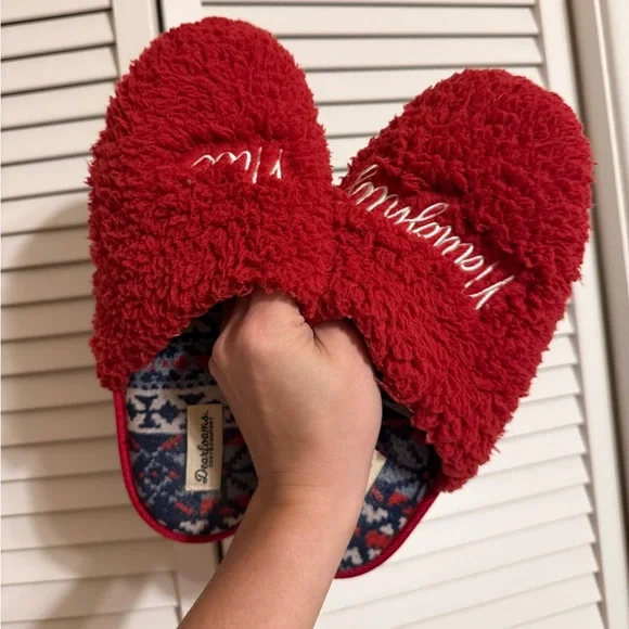 Dearfoams Naughty & Nice Slippers - Picture 6 of 8